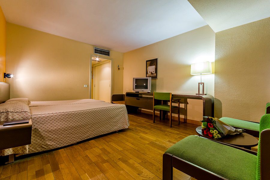 Hotel Sant Eloi Sant Julia de Loria Exterior photo